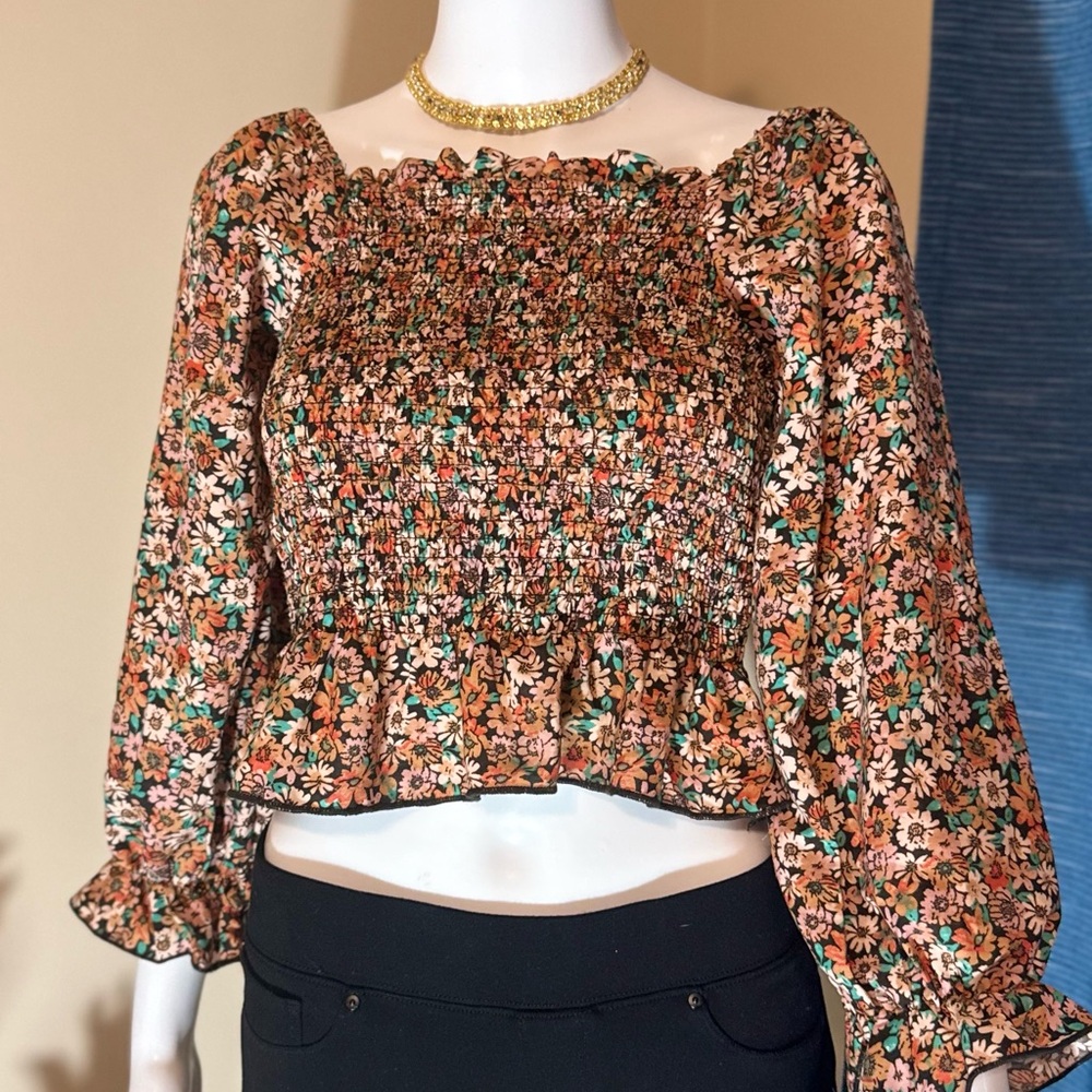 NWT! Floral Smocked Blouse
